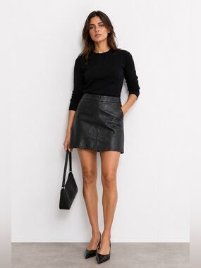 Zara Basic Black Vegan Leather A-Line Mini Skirt XS Y2K